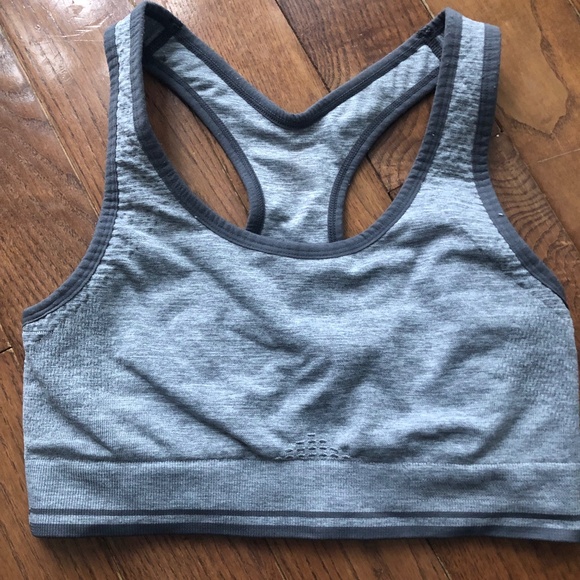 Amazon - M - gently worn - Picture 1 of 6